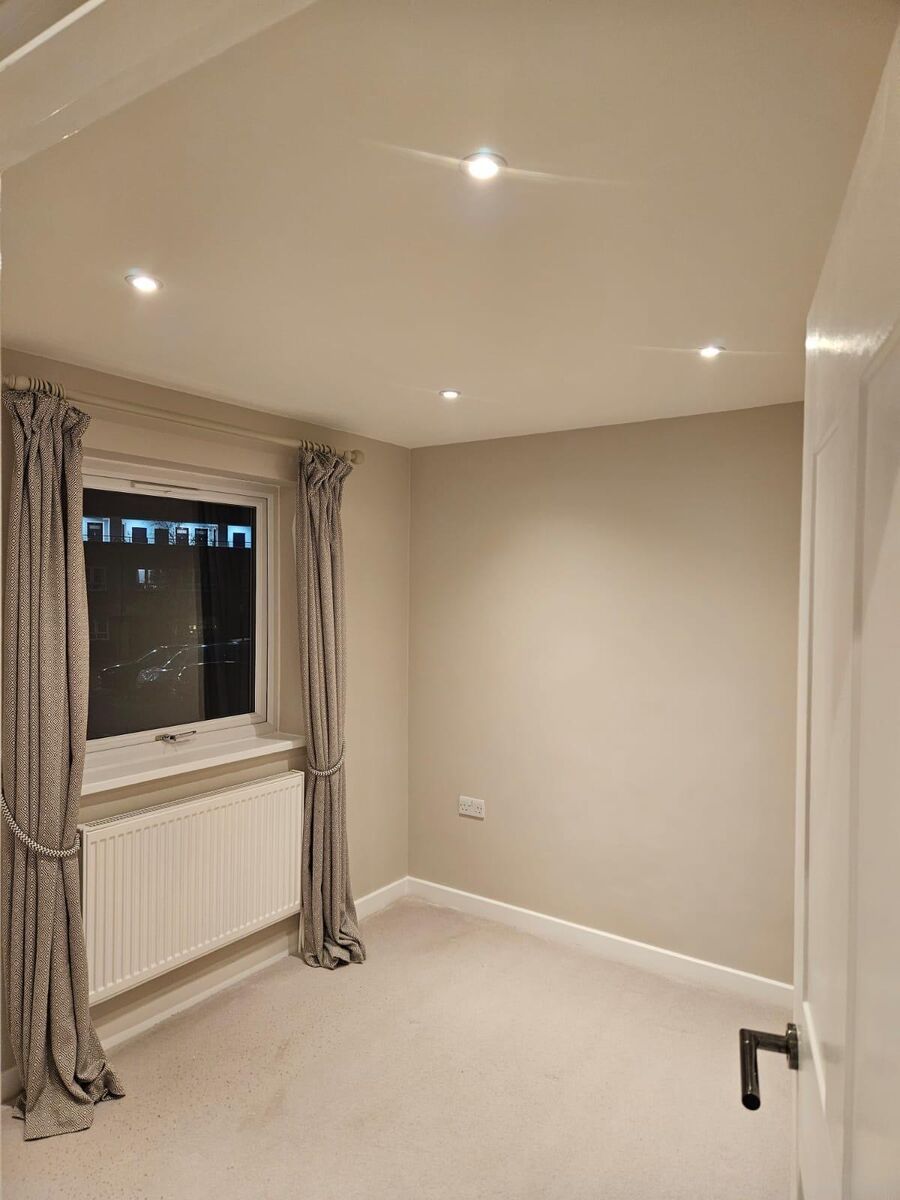 painter and decorator near me Cramlington